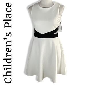 CHILDREN’S PLACE Girl’s XL 14, Fit & Flare dress w/ mesh cutouts on side